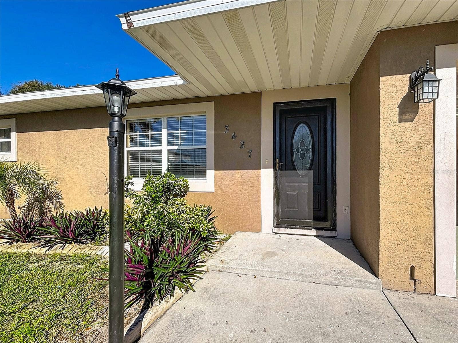 3427 LAKEVIEW DRIVE, Winter Haven, FL 33884 3427 LAKEVIEW DRIVE, Winter Haven, FL 33884