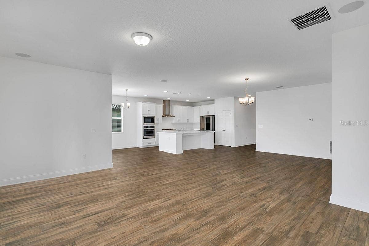 11202 LEMON LAKE BOULEVARD, Orlando, FL 32836 11202 LEMON LAKE BOULEVARD, Orlando, FL 32836