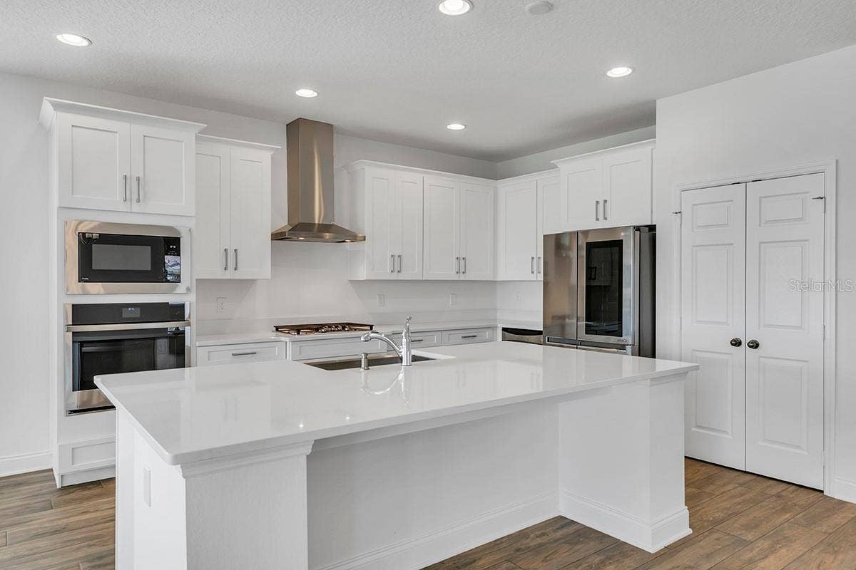 11202 LEMON LAKE BOULEVARD, Orlando, FL 32836 11202 LEMON LAKE BOULEVARD, Orlando, FL 32836