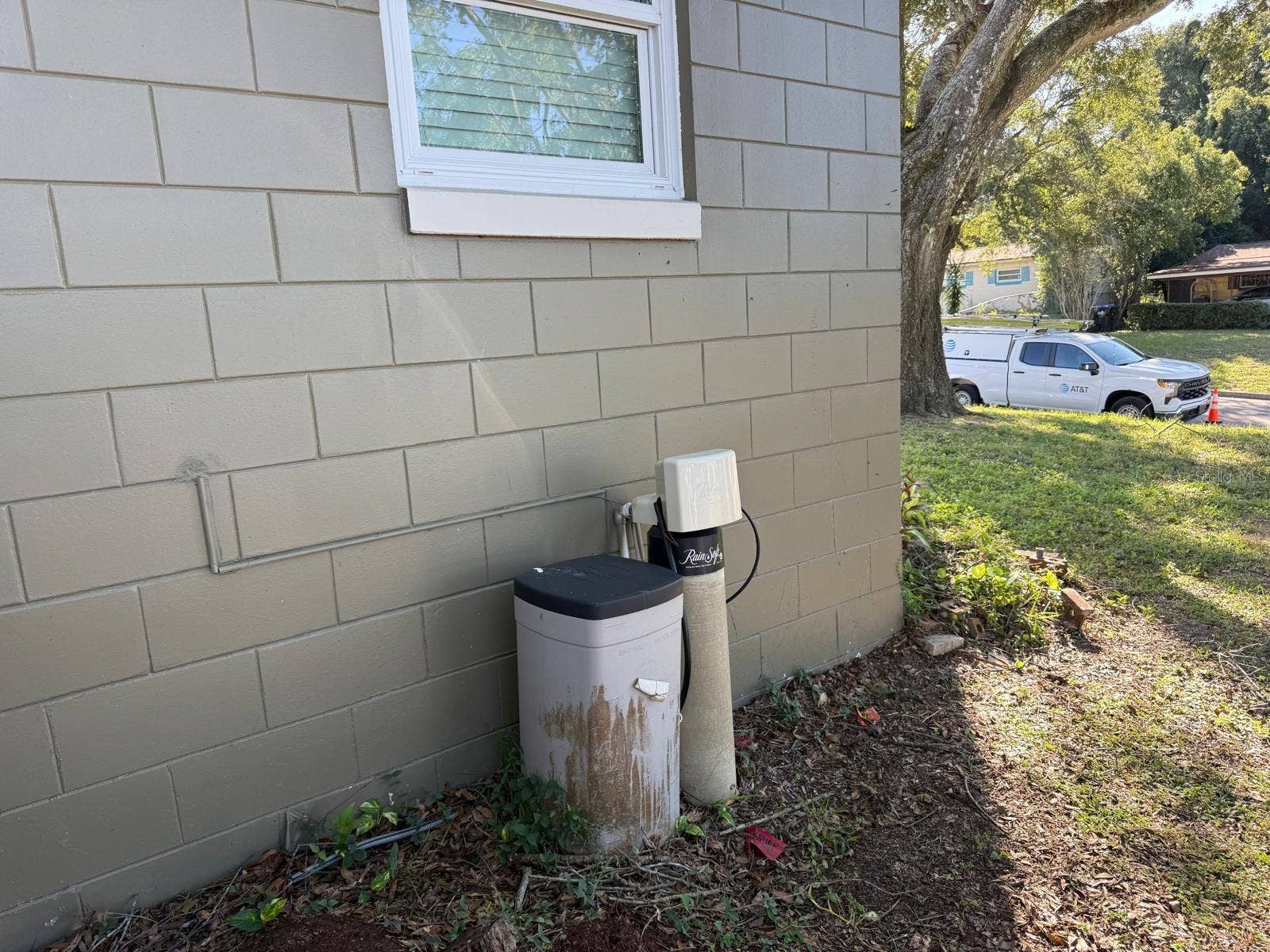 5607 HUBER DRIVE, Orlando, FL 32818 5607 HUBER DRIVE, Orlando, FL 32818