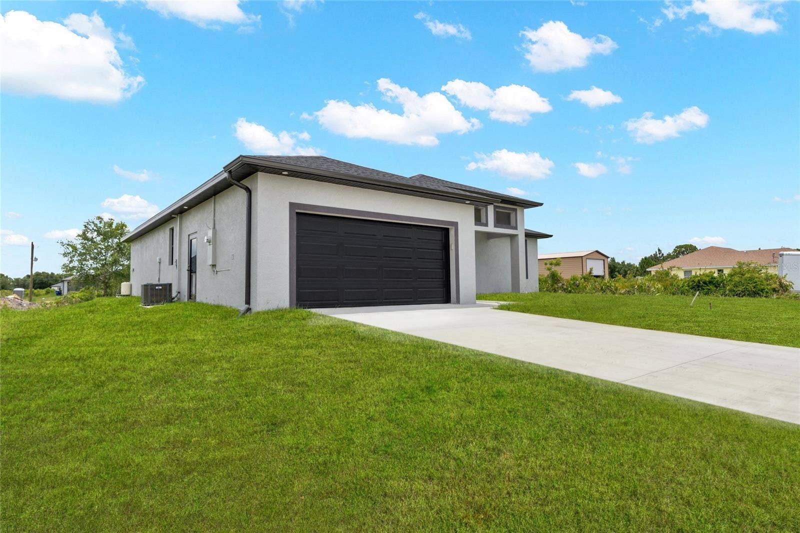 4626 ELAINE AVENUE N, Lehigh Acres, FL 33971 4626 ELAINE AVENUE N, Lehigh Acres, FL 33971