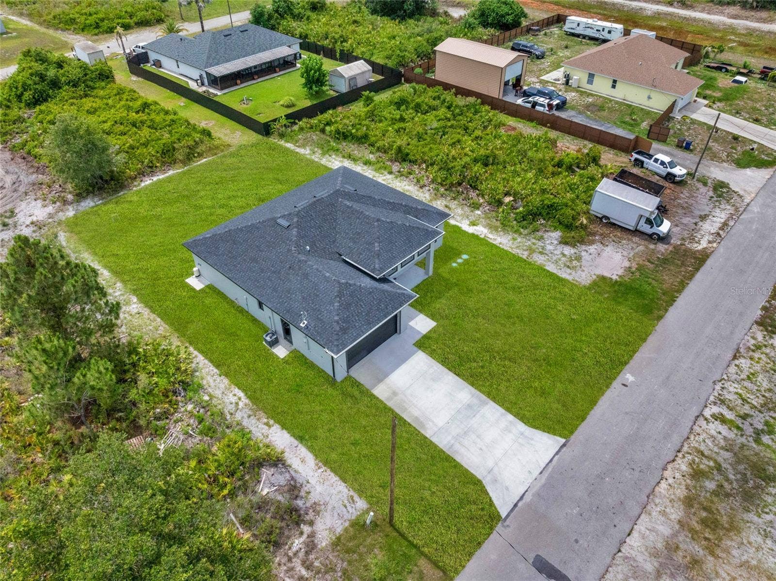 4626 ELAINE AVENUE N, Lehigh Acres, FL 33971 4626 ELAINE AVENUE N, Lehigh Acres, FL 33971
