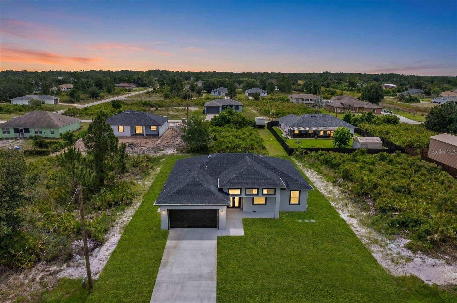 4626 ELAINE AVENUE N, Lehigh Acres, FL 33971 4626 ELAINE AVENUE N, Lehigh Acres, FL 33971