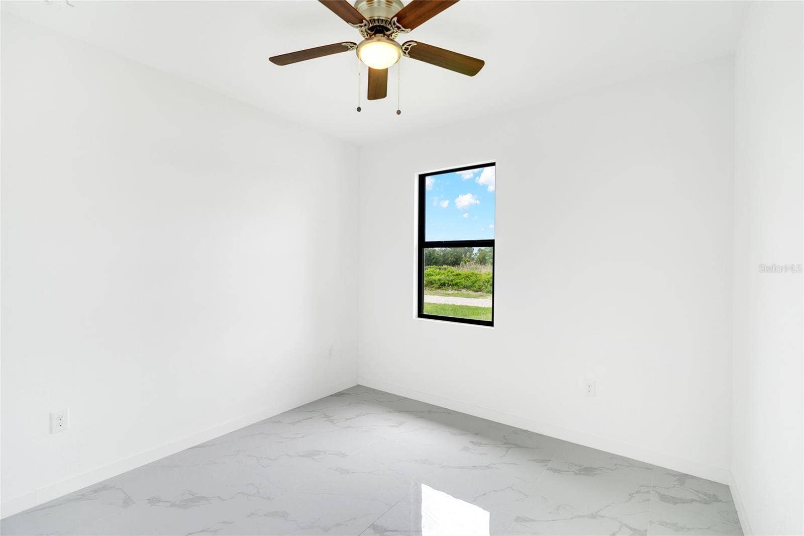 4626 ELAINE AVENUE N, Lehigh Acres, FL 33971 4626 ELAINE AVENUE N, Lehigh Acres, FL 33971