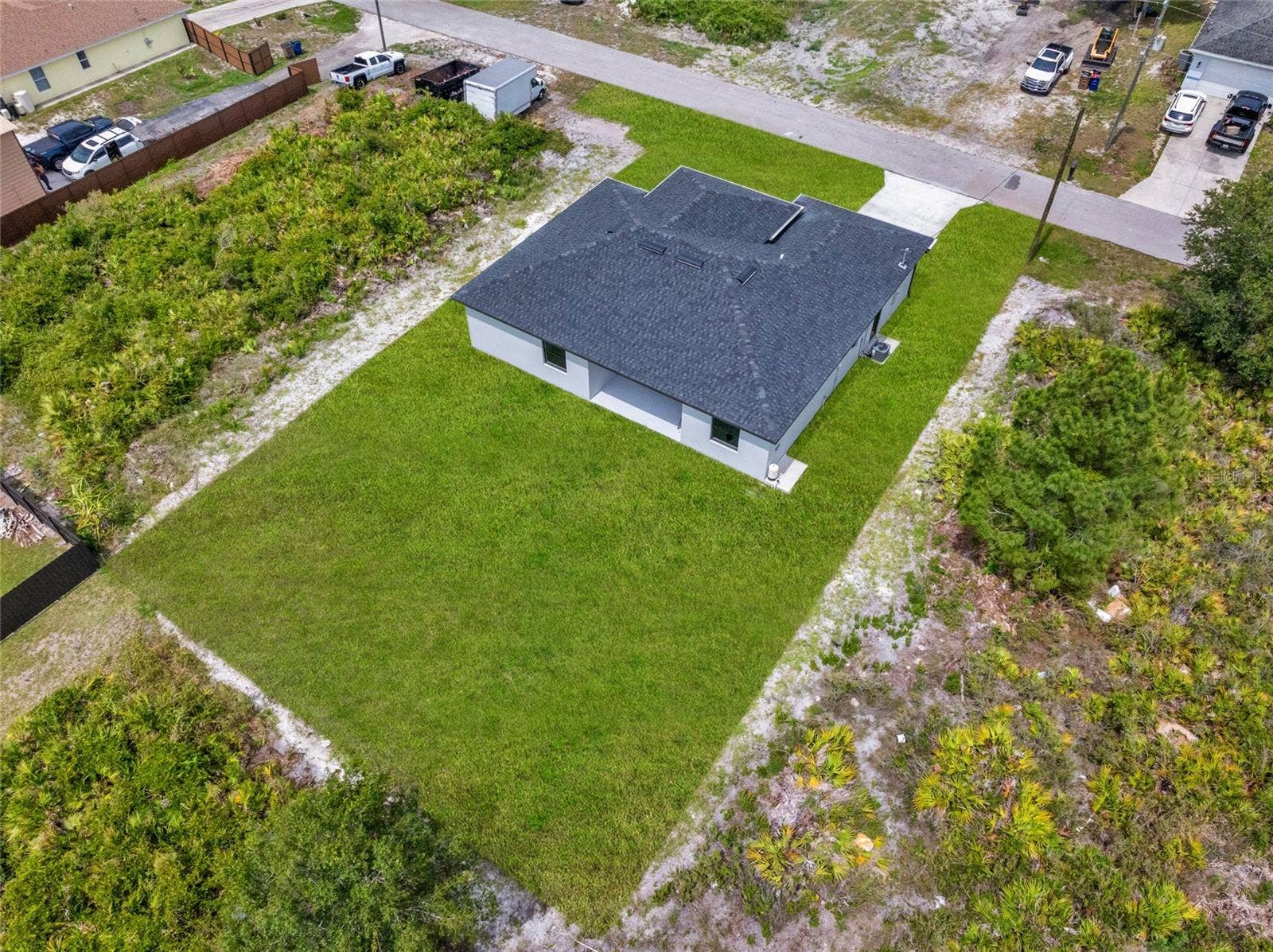 4626 ELAINE AVENUE N, Lehigh Acres, FL 33971 4626 ELAINE AVENUE N, Lehigh Acres, FL 33971
