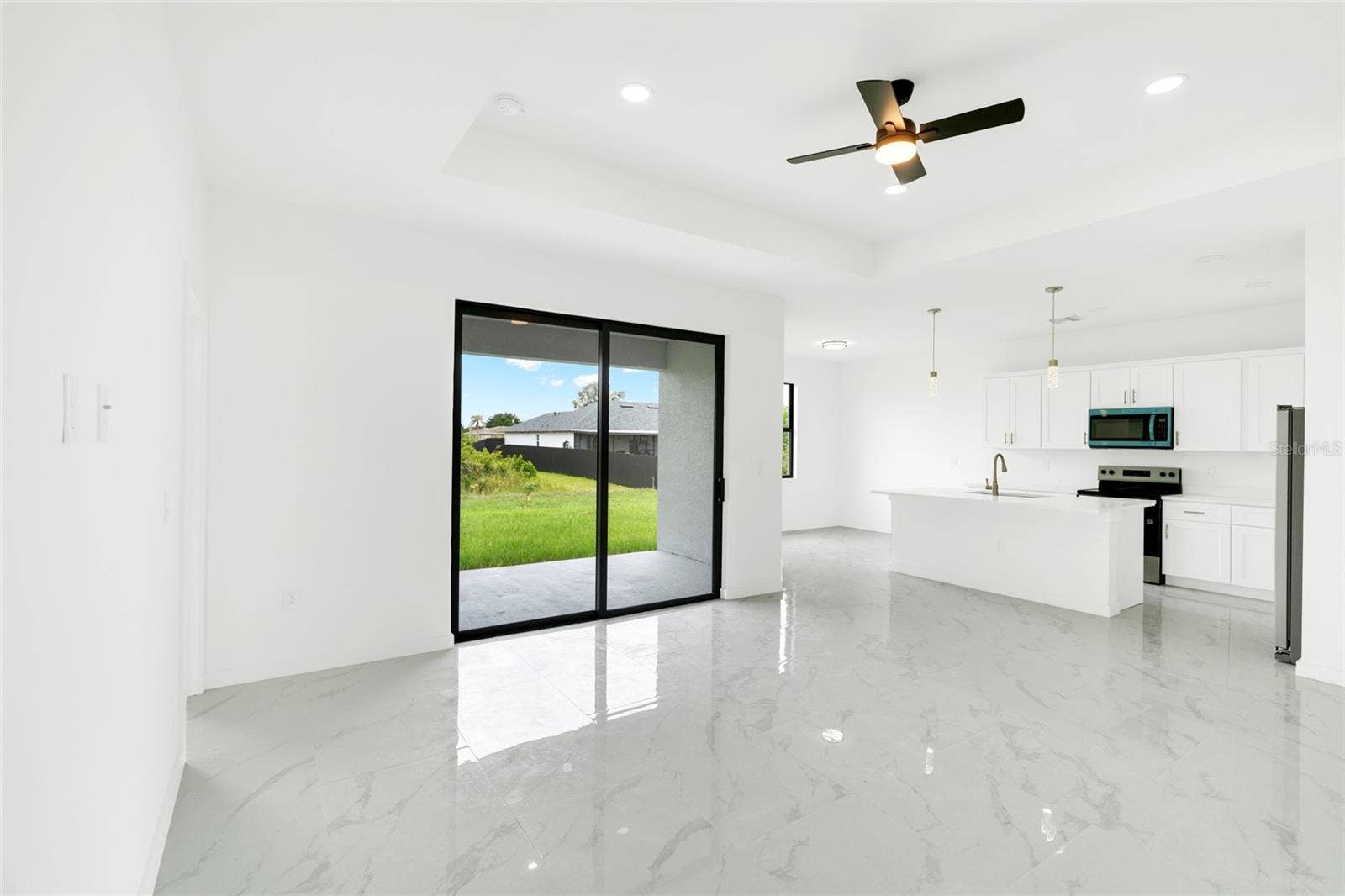4626 ELAINE AVENUE N, Lehigh Acres, FL 33971 4626 ELAINE AVENUE N, Lehigh Acres, FL 33971