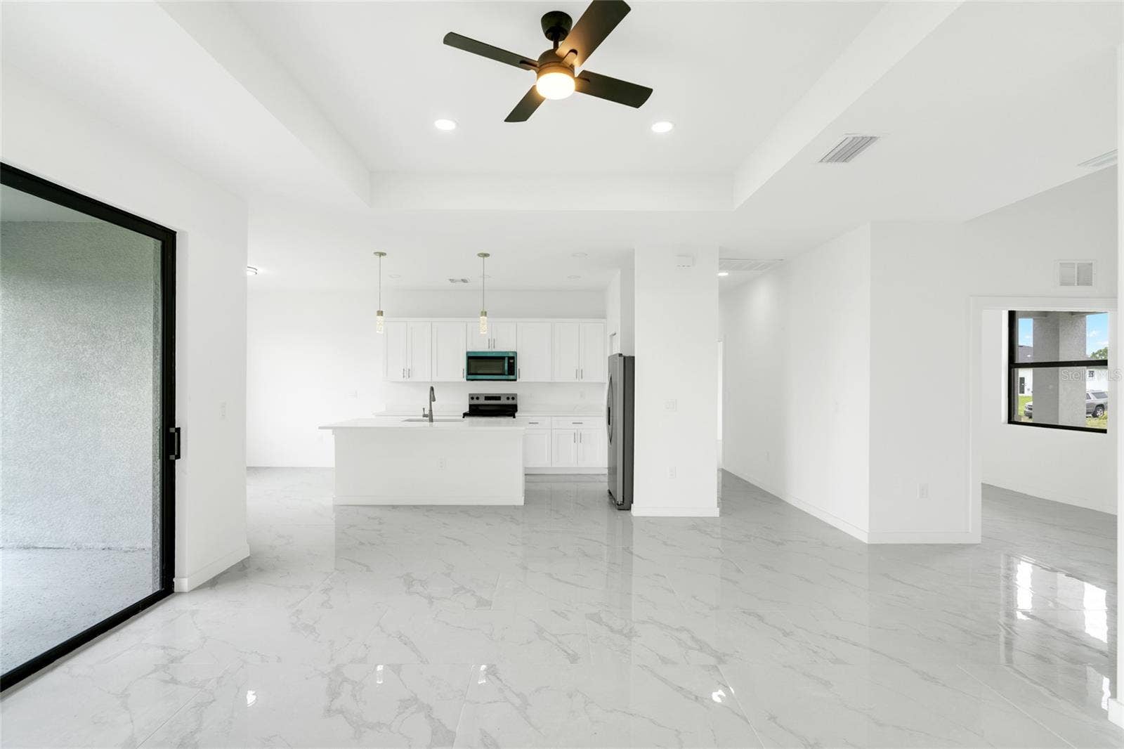 4626 ELAINE AVENUE N, Lehigh Acres, FL 33971 4626 ELAINE AVENUE N, Lehigh Acres, FL 33971