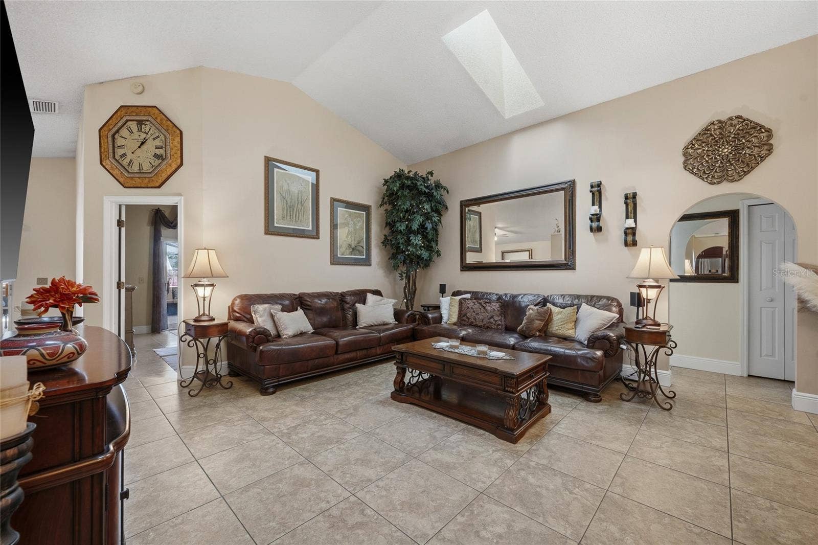 1027 KELLY CREEK CIRCLE, Oviedo, FL 32765 1027 KELLY CREEK CIRCLE, Oviedo, FL 32765