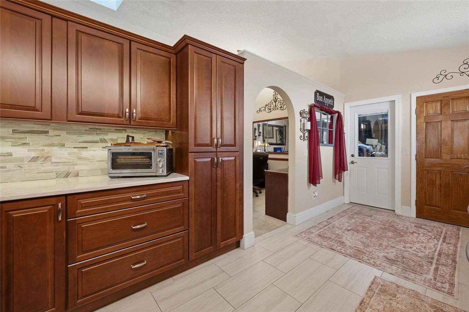1027 KELLY CREEK CIRCLE, Oviedo, FL 32765 1027 KELLY CREEK CIRCLE, Oviedo, FL 32765