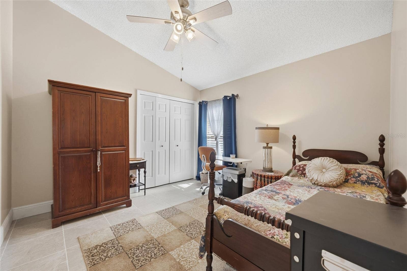 1027 KELLY CREEK CIRCLE, Oviedo, FL 32765 1027 KELLY CREEK CIRCLE, Oviedo, FL 32765