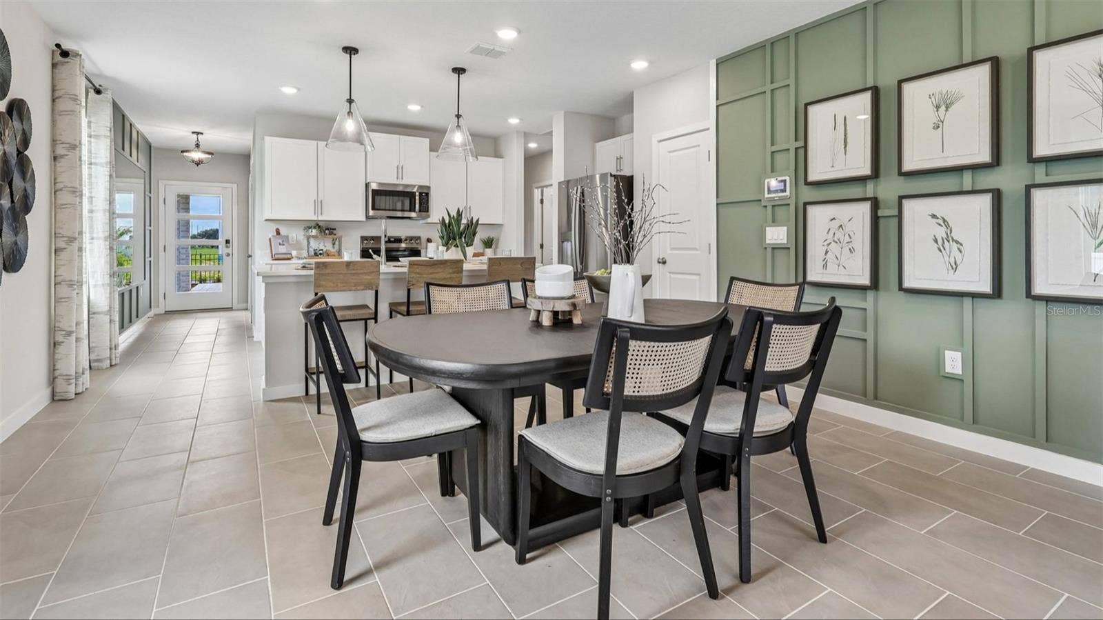 1956 DIAMOND HEAD CIRCLE, Lake Hamilton, FL 33851 1956 DIAMOND HEAD CIRCLE, Lake Hamilton, FL 33851