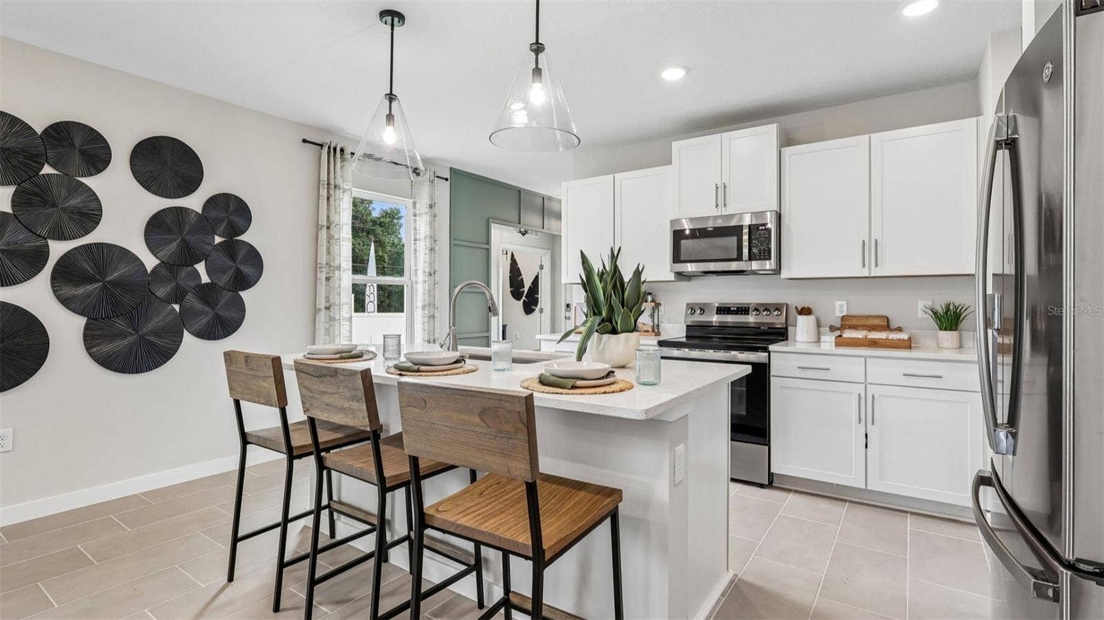 1956 DIAMOND HEAD CIRCLE, Lake Hamilton, FL 33851 1956 DIAMOND HEAD CIRCLE, Lake Hamilton, FL 33851