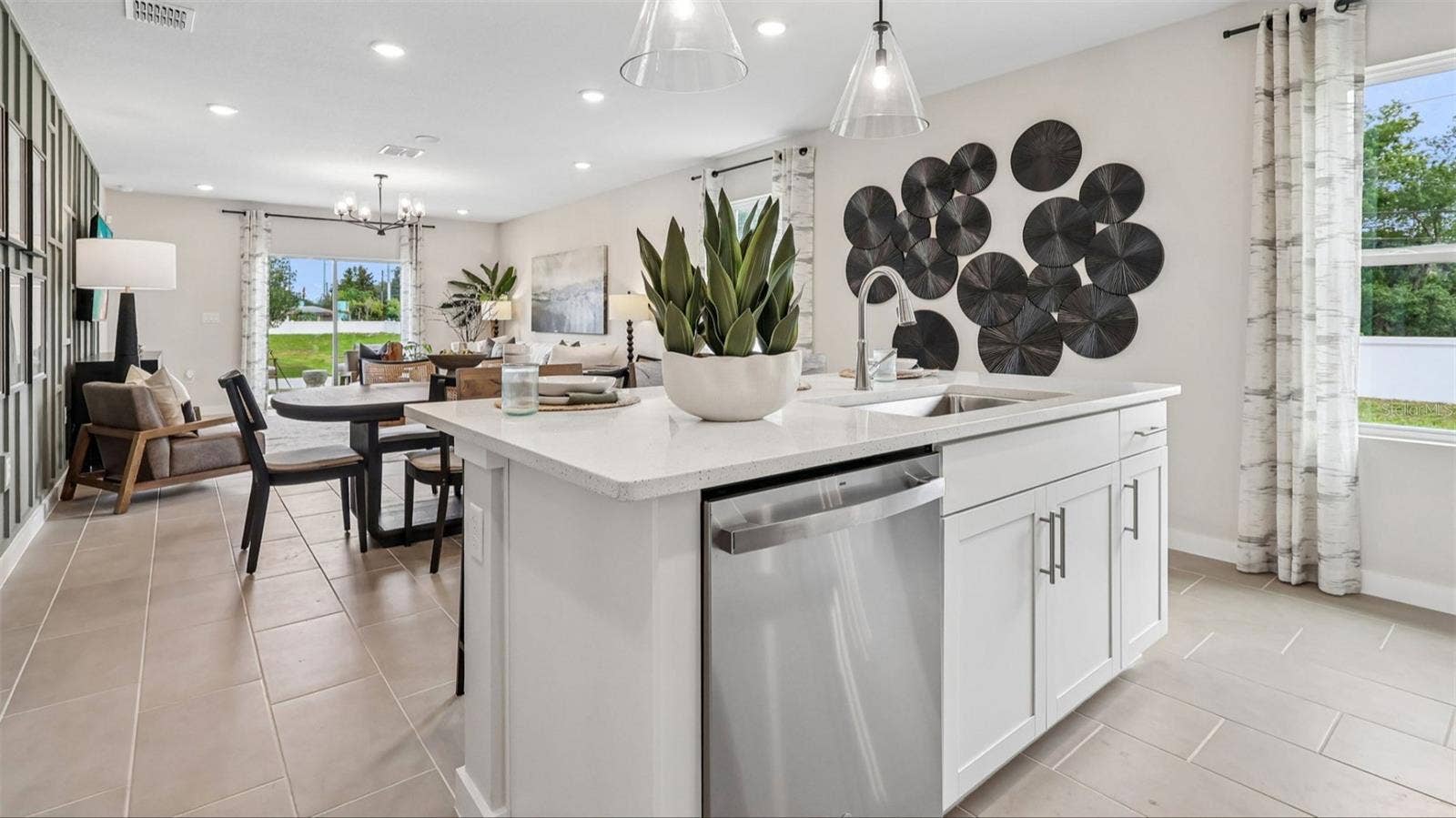 1956 DIAMOND HEAD CIRCLE, Lake Hamilton, FL 33851 1956 DIAMOND HEAD CIRCLE, Lake Hamilton, FL 33851