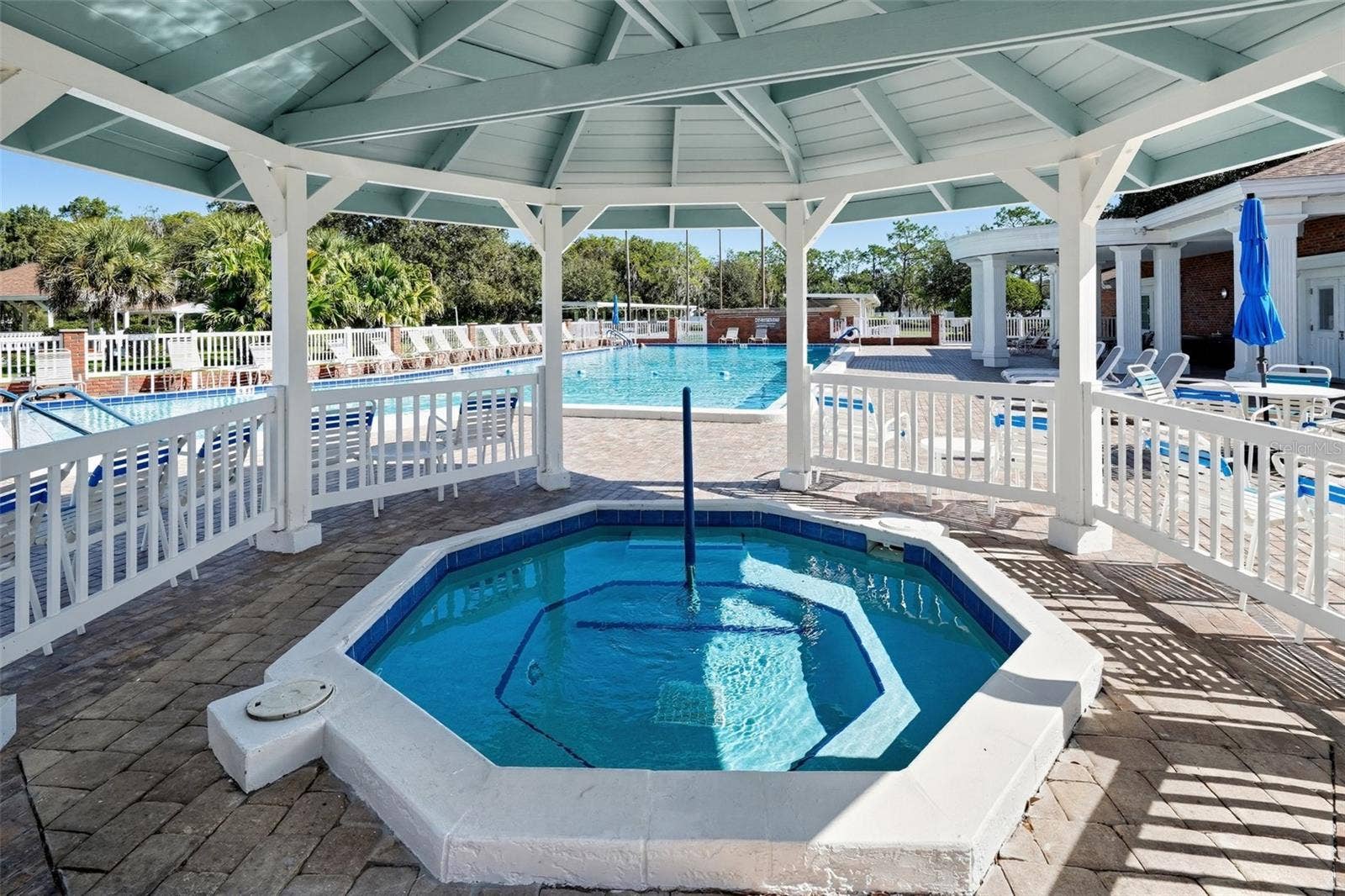 4851 COLONNADES CLUB BOULEVARD, Lakeland, FL 33811 4851 COLONNADES CLUB BOULEVARD, Lakeland, FL 33811