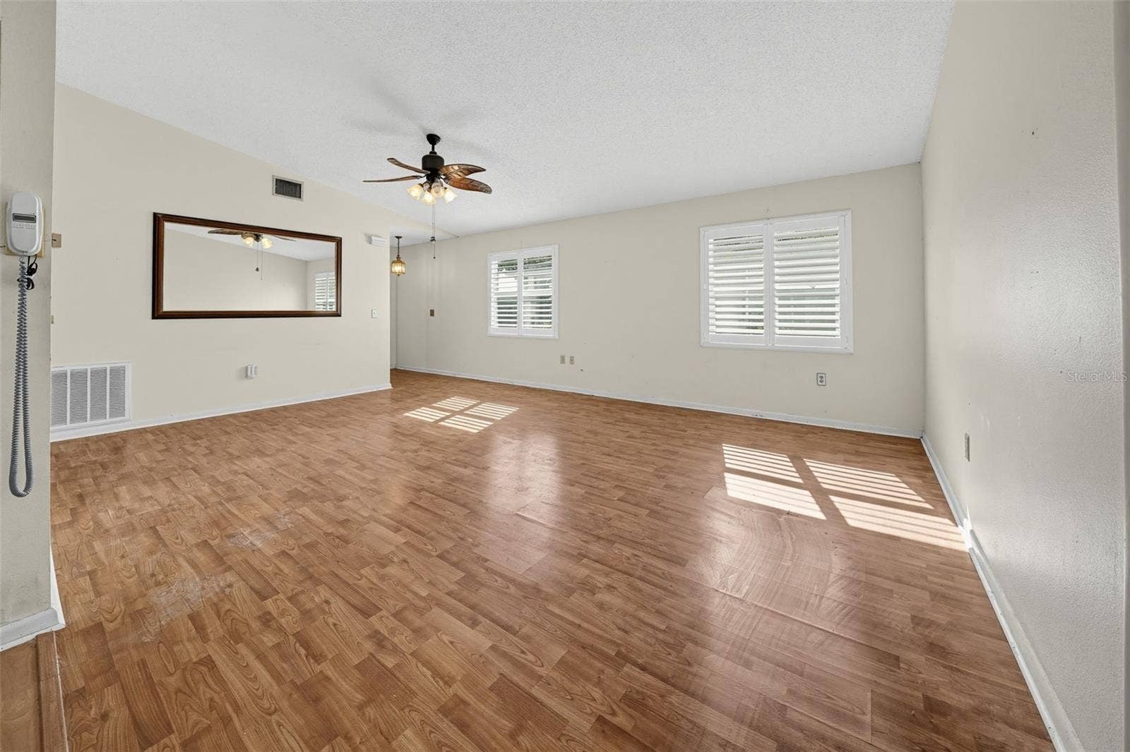 4851 COLONNADES CLUB BOULEVARD, Lakeland, FL 33811 4851 COLONNADES CLUB BOULEVARD, Lakeland, FL 33811