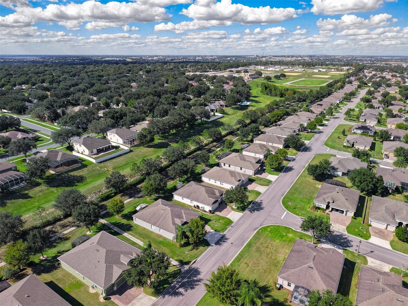 3859 SANIBEL STREET, Clermont, FL 34711