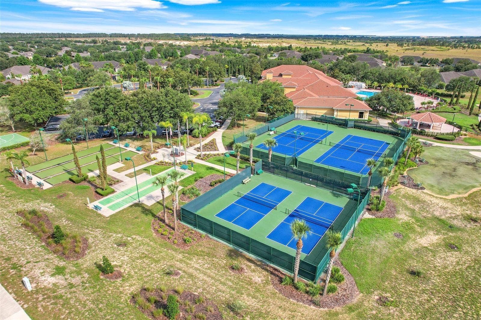 3859 SANIBEL STREET, Clermont, FL 34711
