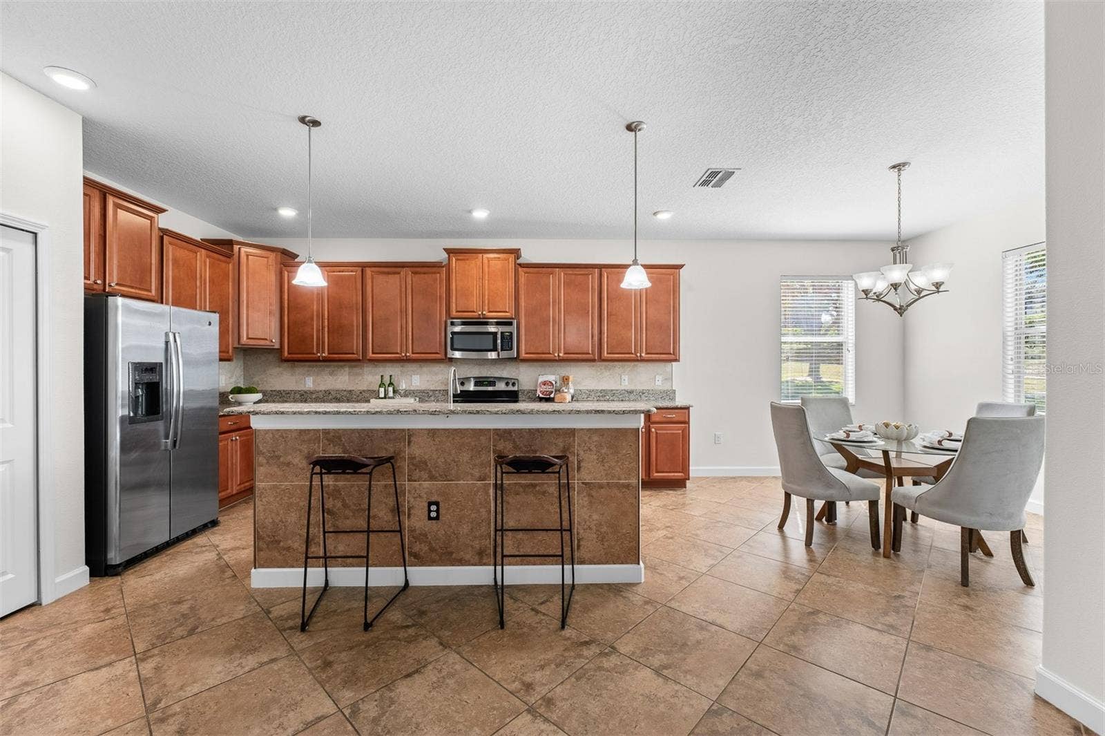 3859 SANIBEL STREET, Clermont, FL 34711
