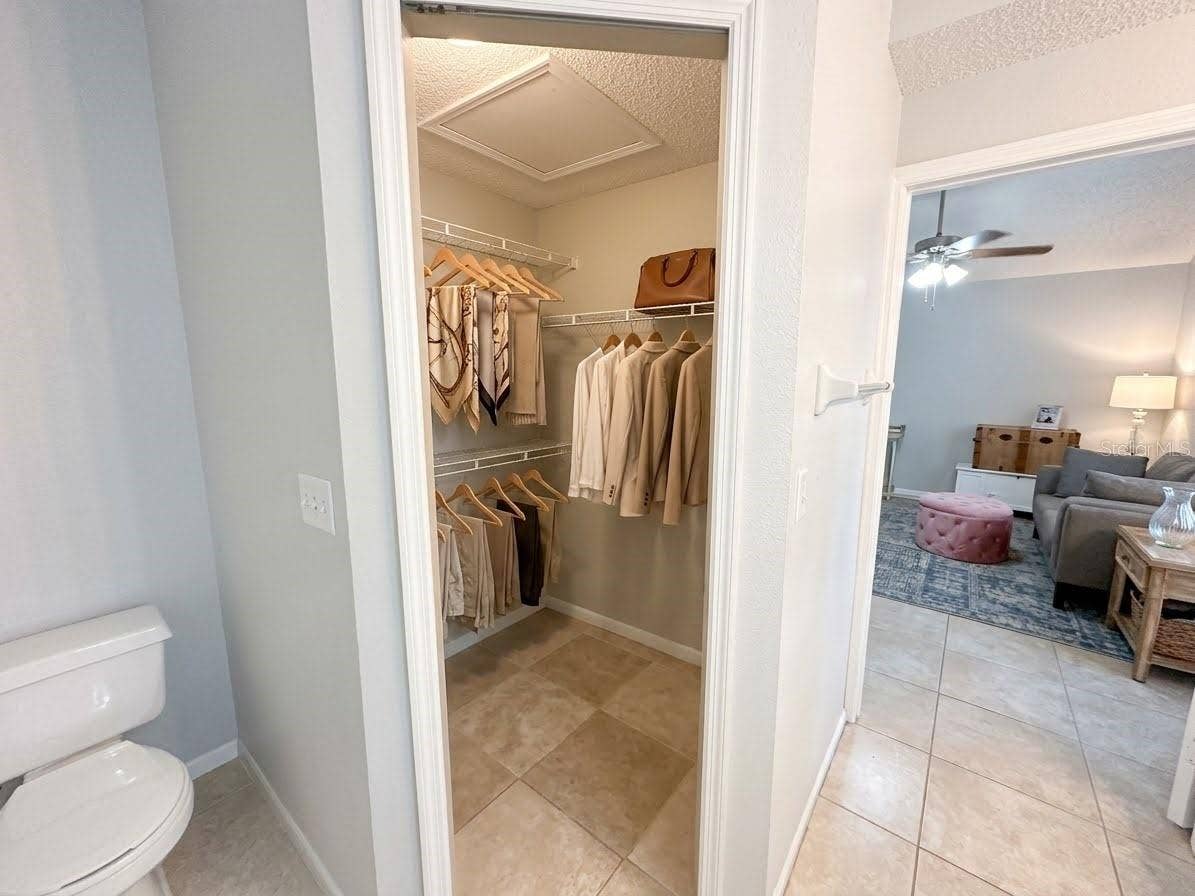 989 HAMLET COURT, Maitland, FL 32751 Primary bedroom spacious walk-in closet
