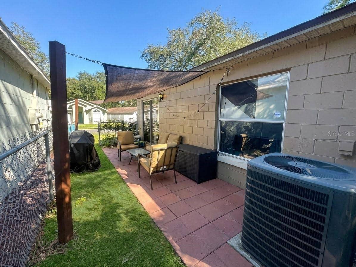 989 HAMLET COURT, Maitland, FL 32751 989 HAMLET COURT, Maitland, FL 32751