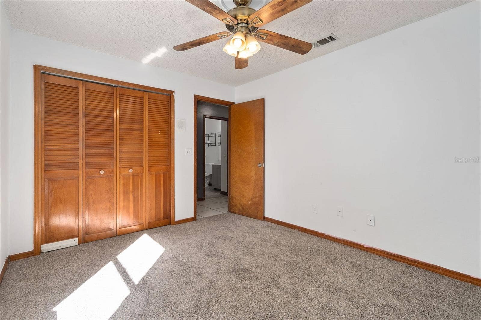 3424 ALISSA COURT, Orlando, FL 32808 3424 ALISSA COURT, Orlando, FL 32808