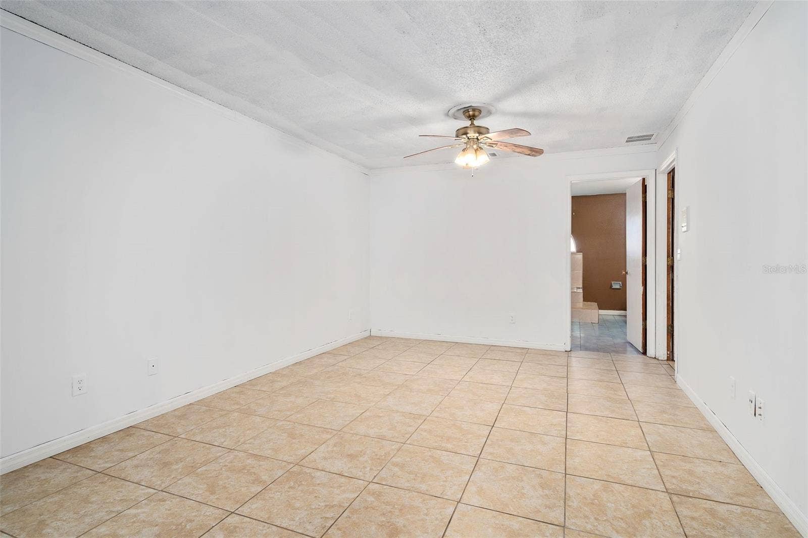 3424 ALISSA COURT, Orlando, FL 32808 3424 ALISSA COURT, Orlando, FL 32808