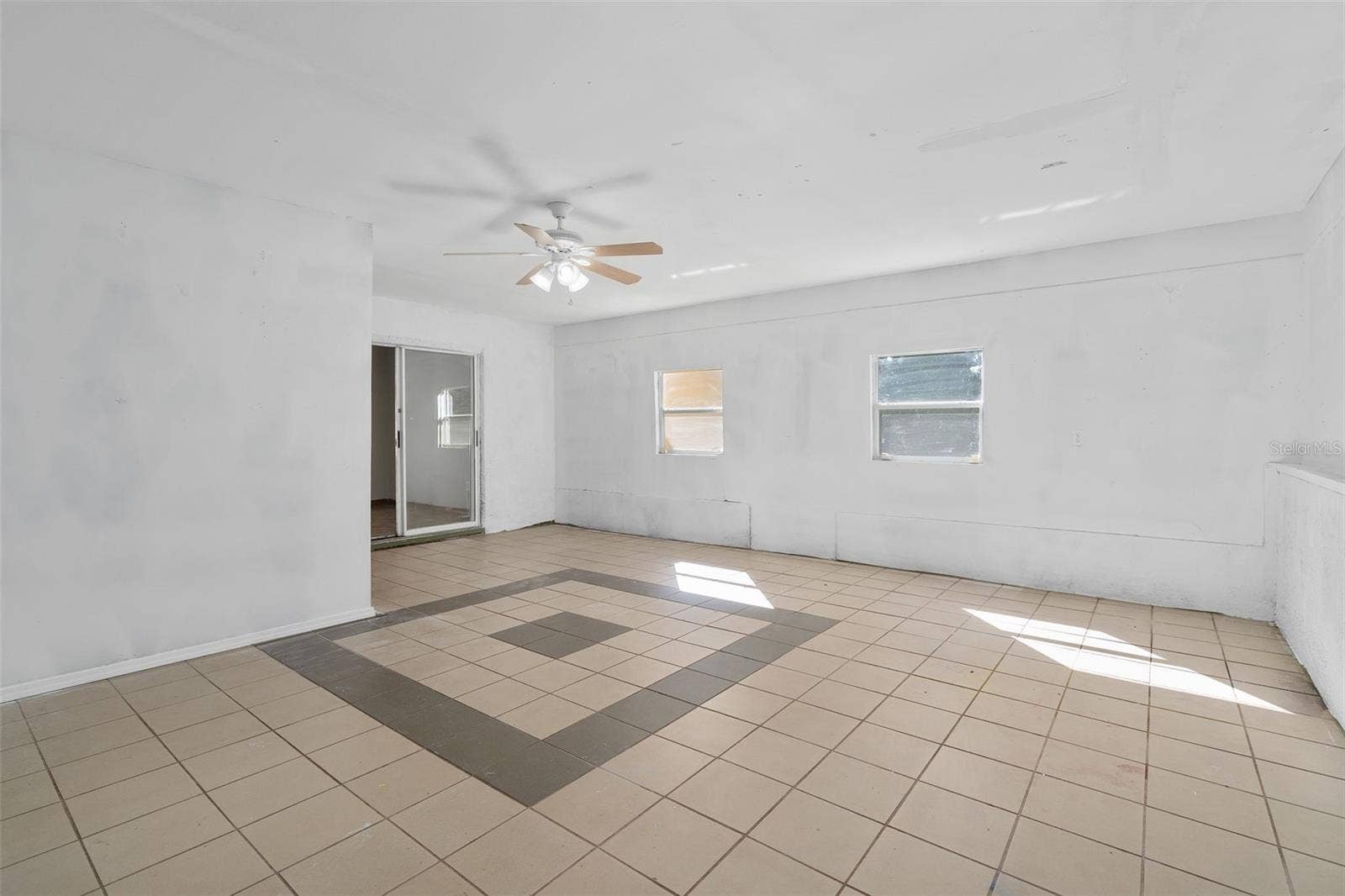 3424 ALISSA COURT, Orlando, FL 32808 3424 ALISSA COURT, Orlando, FL 32808