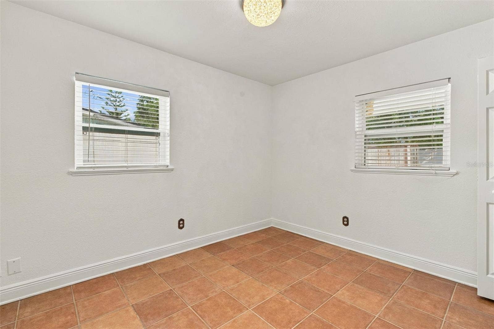 3021 TOURAINE AVENUE, Orlando, FL 32812 3021 TOURAINE AVENUE, Orlando, FL 32812