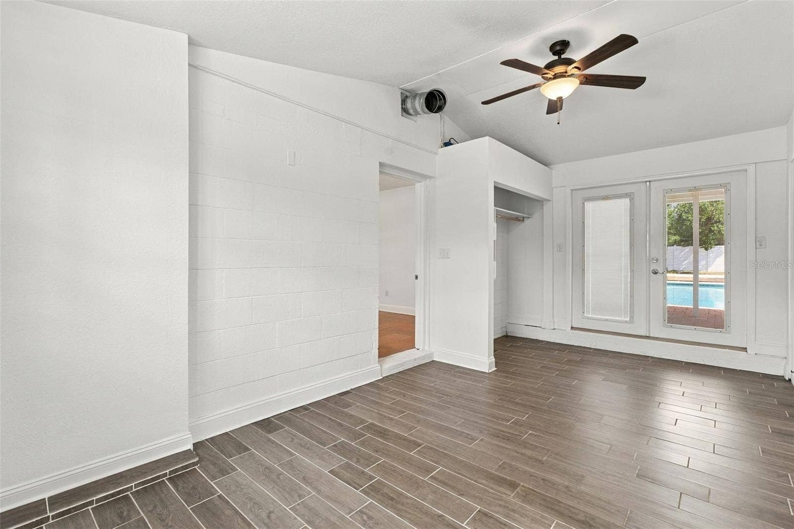3021 TOURAINE AVENUE, Orlando, FL 32812 3021 TOURAINE AVENUE, Orlando, FL 32812