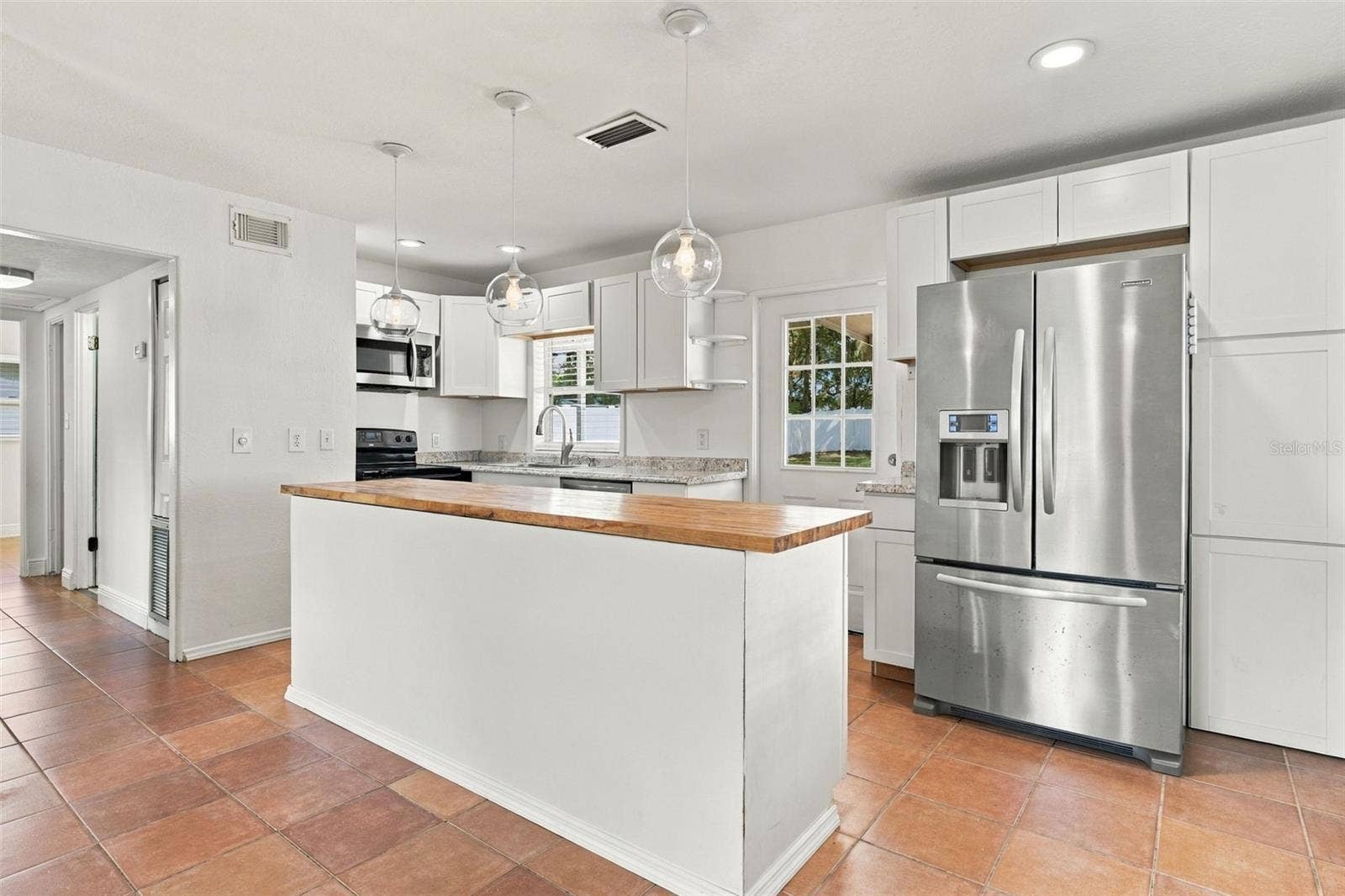 3021 TOURAINE AVENUE, Orlando, FL 32812 3021 TOURAINE AVENUE, Orlando, FL 32812