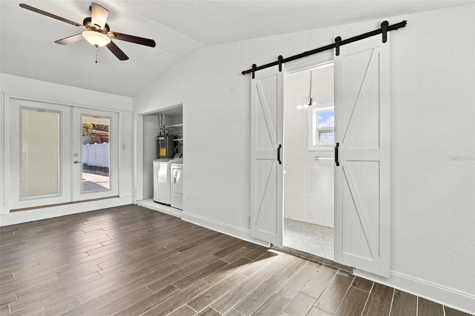 3021 TOURAINE AVENUE, Orlando, FL 32812 3021 TOURAINE AVENUE, Orlando, FL 32812