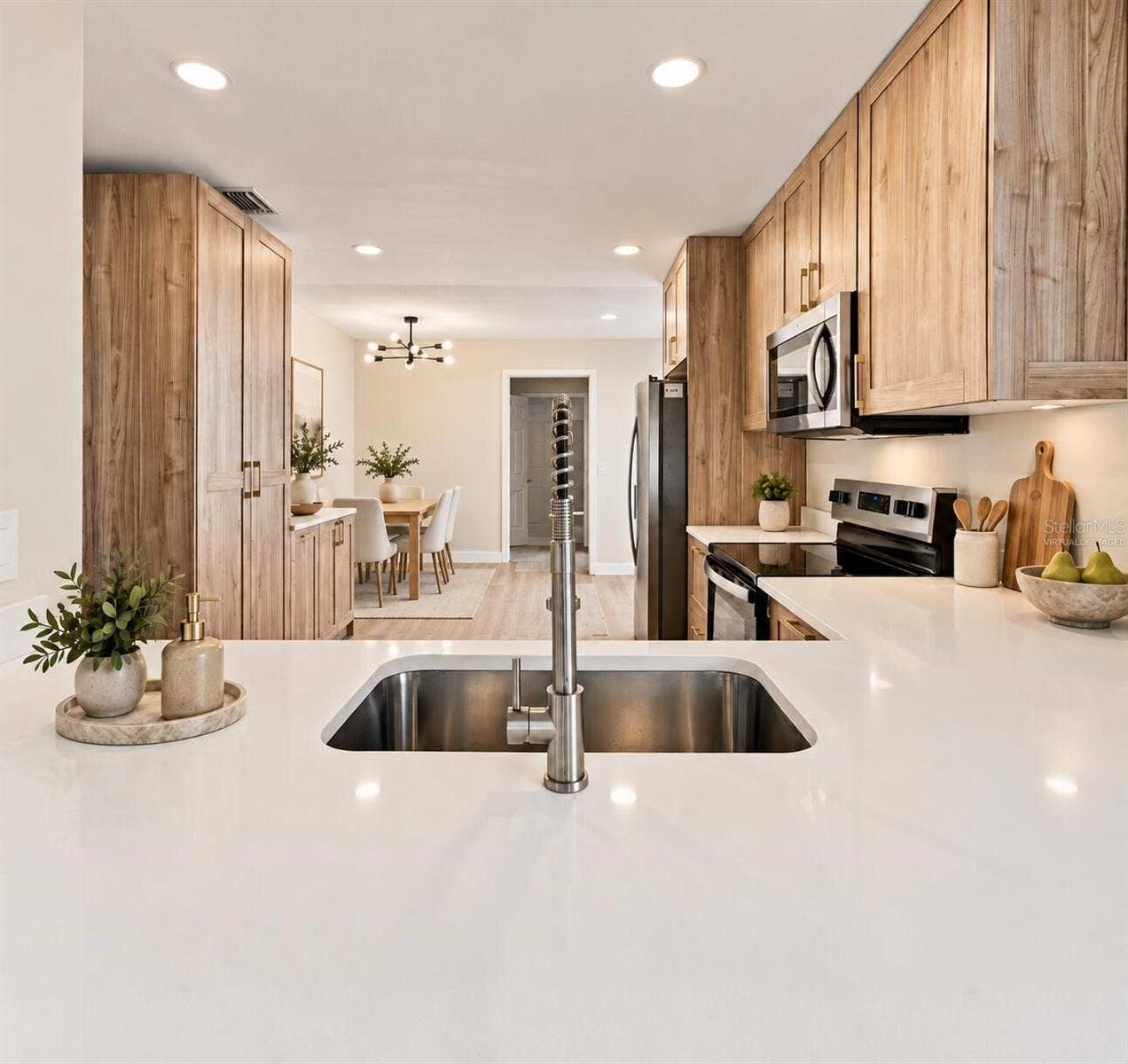 955 WEDGEWOOD DRIVE, Winter Springs, FL 32708 Virtually Staged