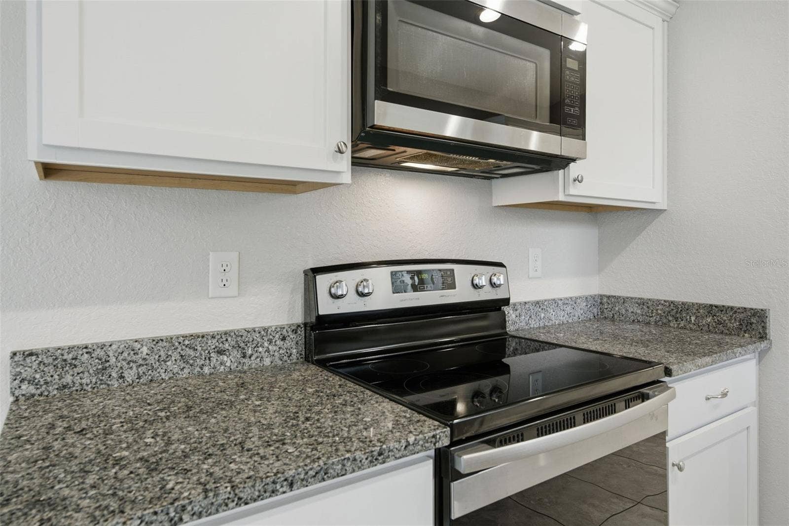 13964 SW 30TH TERRACE ROAD, Ocala, FL 34473 13964 SW 30TH TERRACE ROAD, Ocala, FL 34473