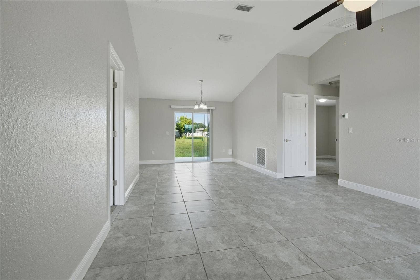 13964 SW 30TH TERRACE ROAD, Ocala, FL 34473 13964 SW 30TH TERRACE ROAD, Ocala, FL 34473