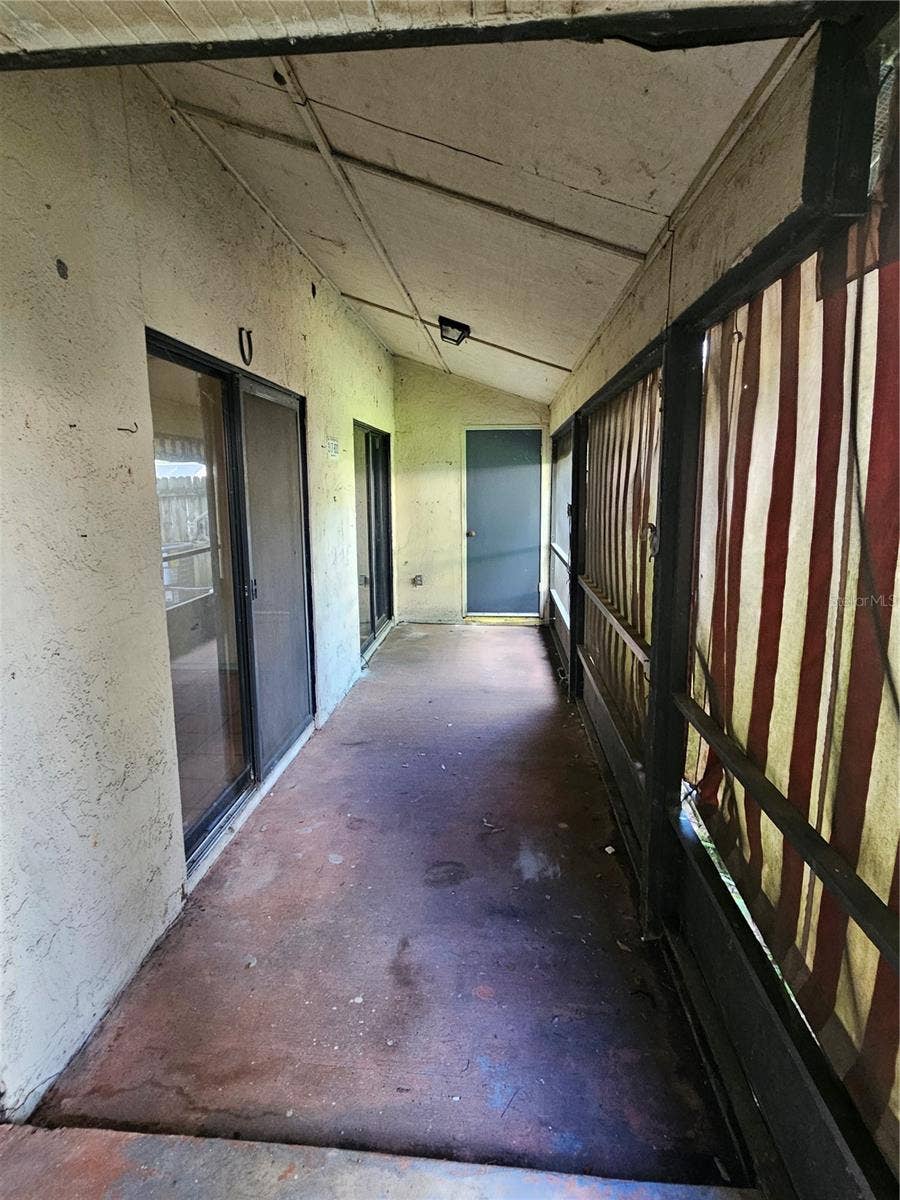 688 GOLDEN SUNSHINE CIRCLE, Orlando, FL 32807 688 GOLDEN SUNSHINE CIRCLE, Orlando, FL 32807