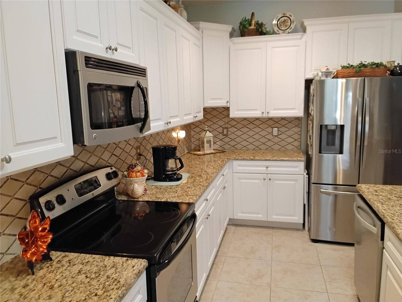 3317 SALOMAN, Clermont, FL 34711 3317 SALOMAN, Clermont, FL 34711