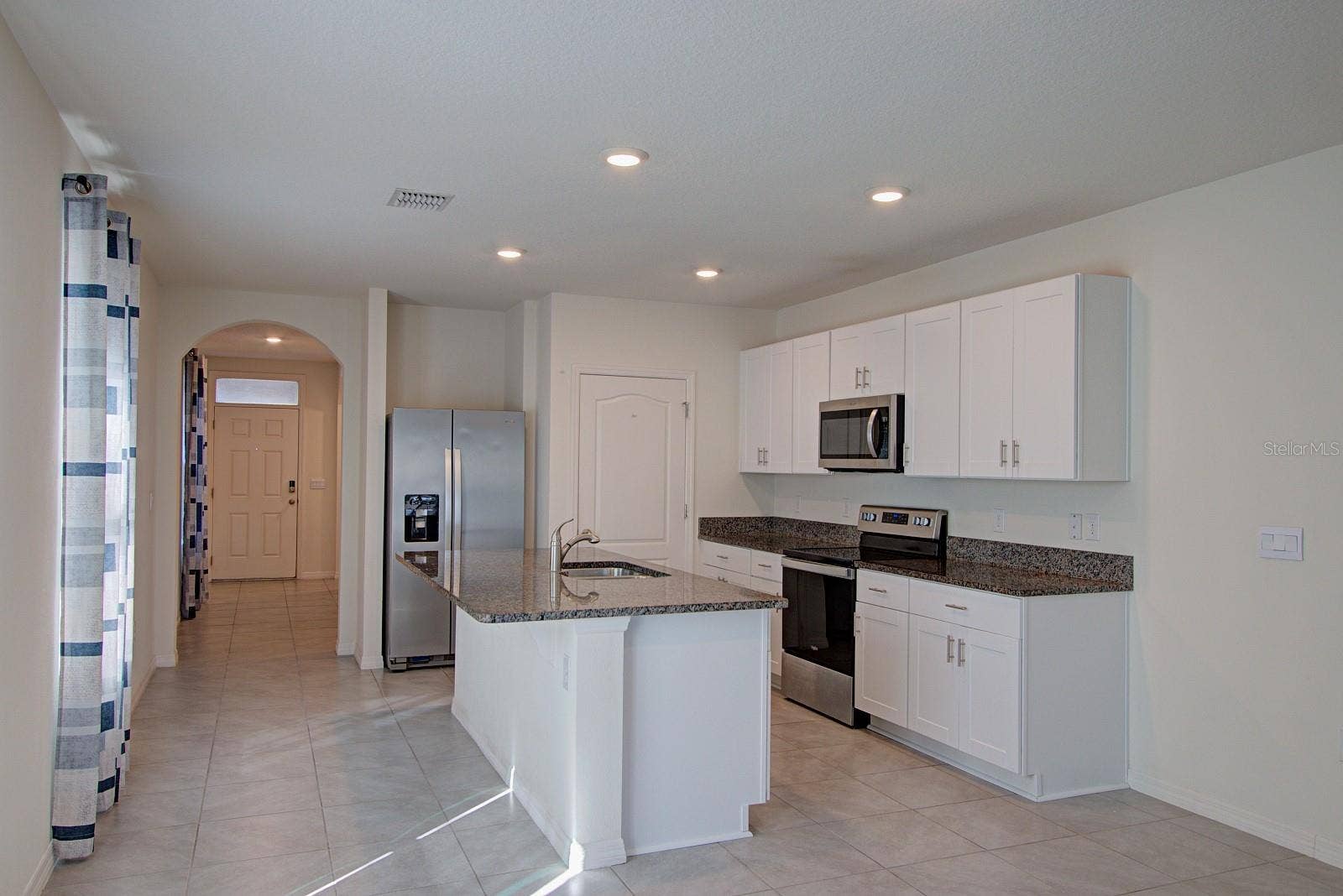 408 LADY BELLA PLACE, Deland, FL 32724 408 LADY BELLA PLACE, Deland, FL 32724