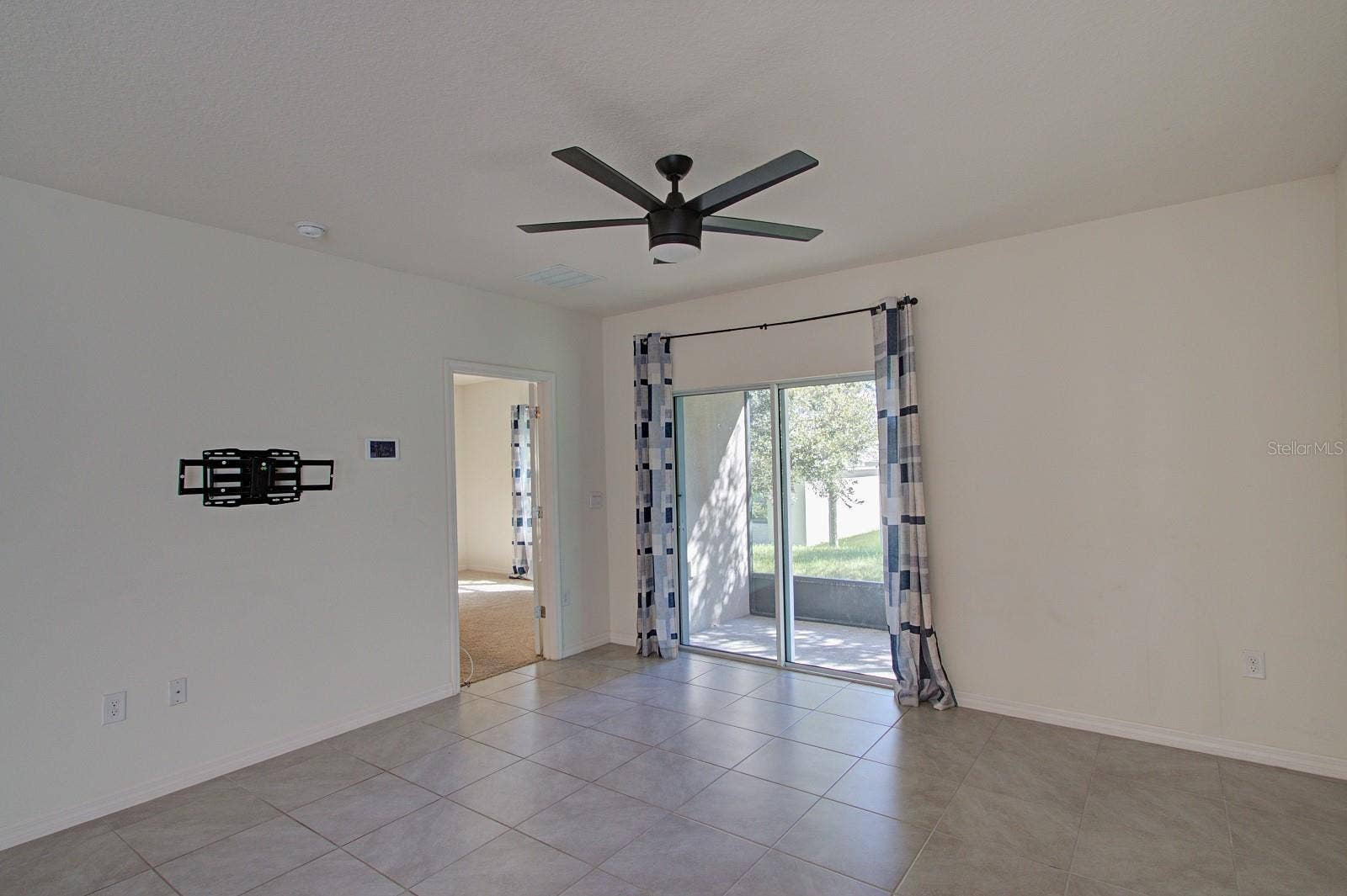 408 LADY BELLA PLACE, Deland, FL 32724 408 LADY BELLA PLACE, Deland, FL 32724