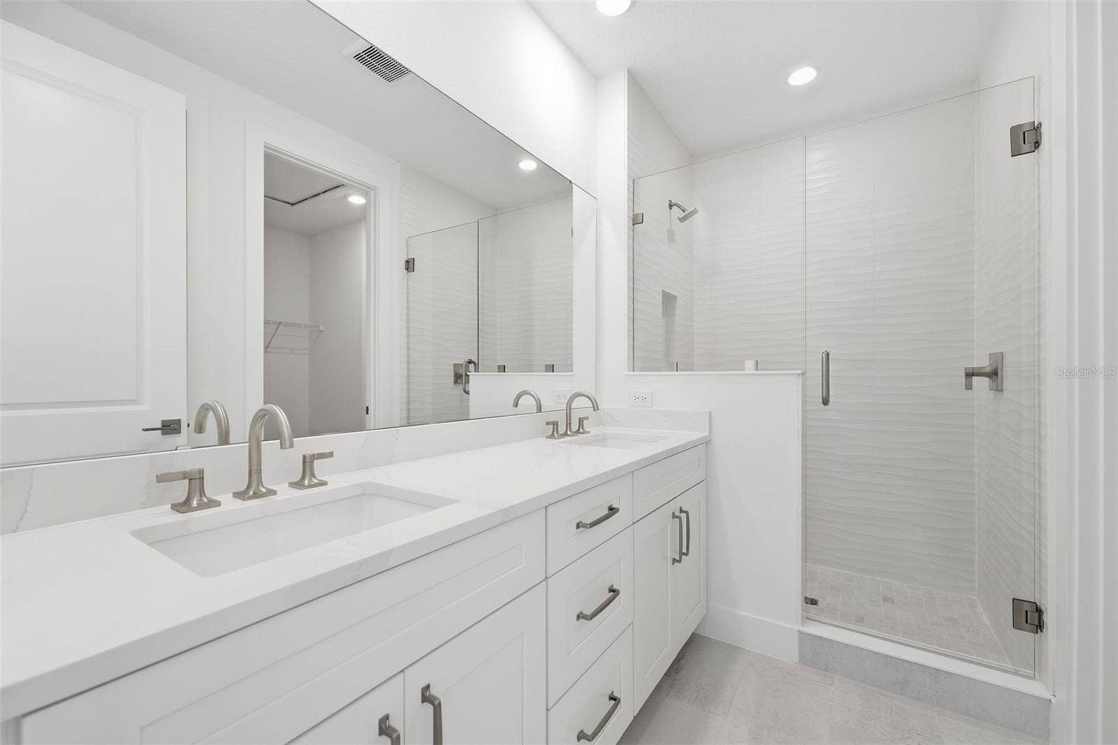 9317 LUMINARY BOULEVARD, Orlando, FL 32827 Primary bath