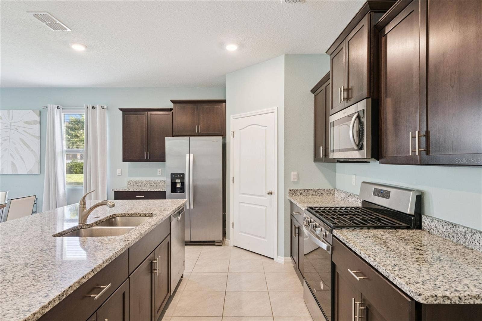 7646 OAKMOSS LOOP, Davenport, FL 33837