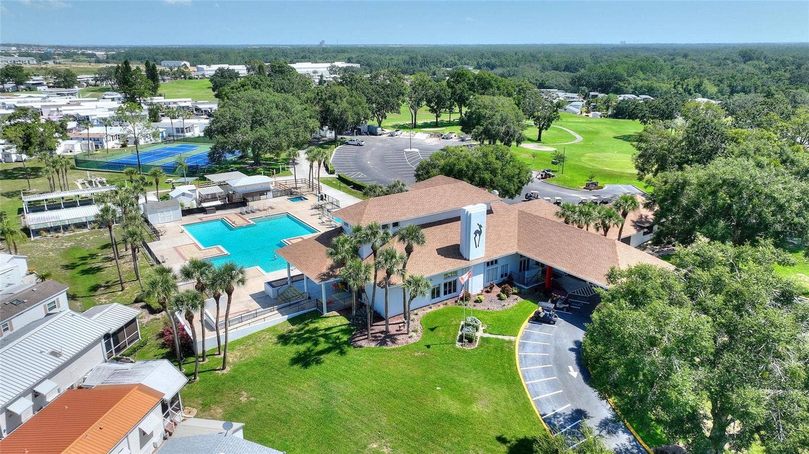 Deer Creek's Clubhouse