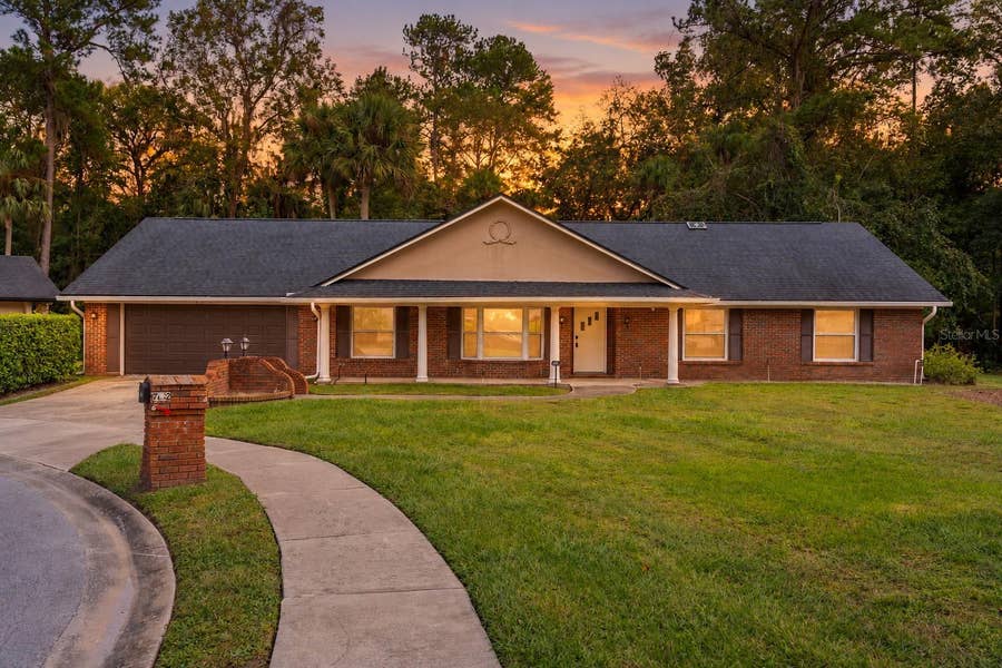 Property photo for 752 RIVERBAY CT, Longwood, FL