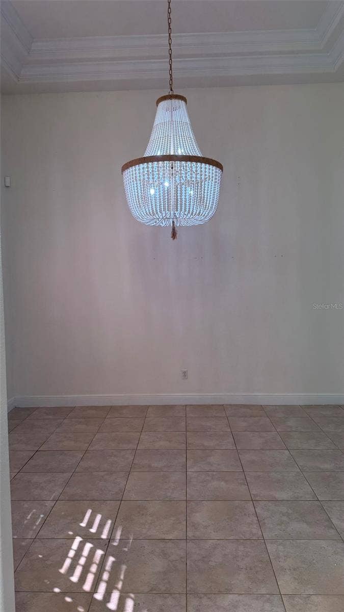 Formal Dining