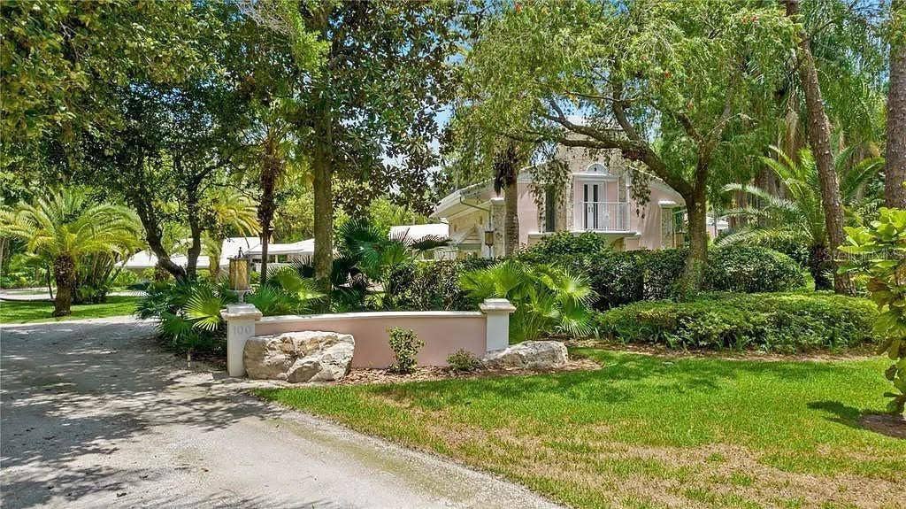100 ISLAND WAY, Winter Haven, FL 33884