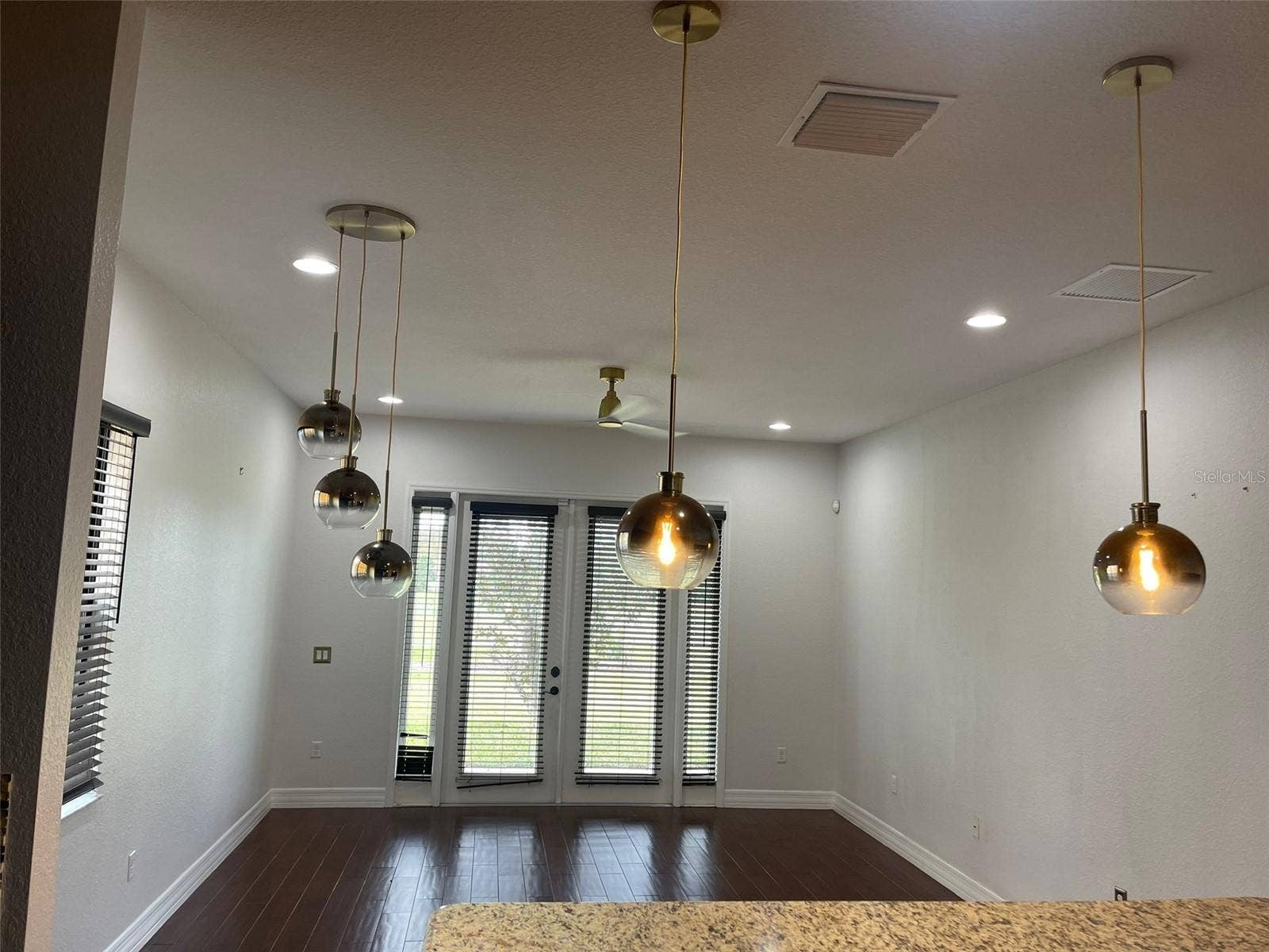 8212 PRESTBURY DRIVE, Orlando, FL 32832 8212 PRESTBURY DRIVE, Orlando, FL 32832