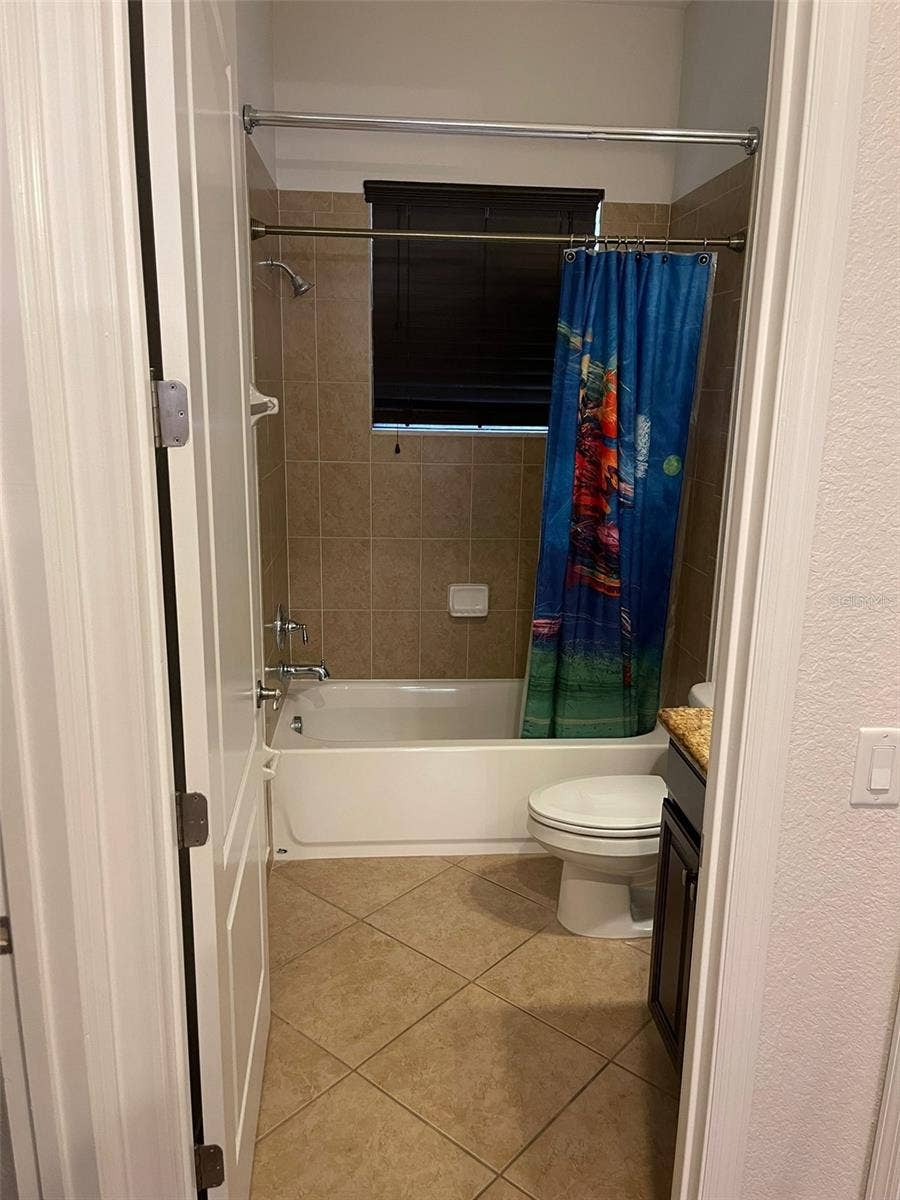 8212 PRESTBURY DRIVE, Orlando, FL 32832 8212 PRESTBURY DRIVE, Orlando, FL 32832