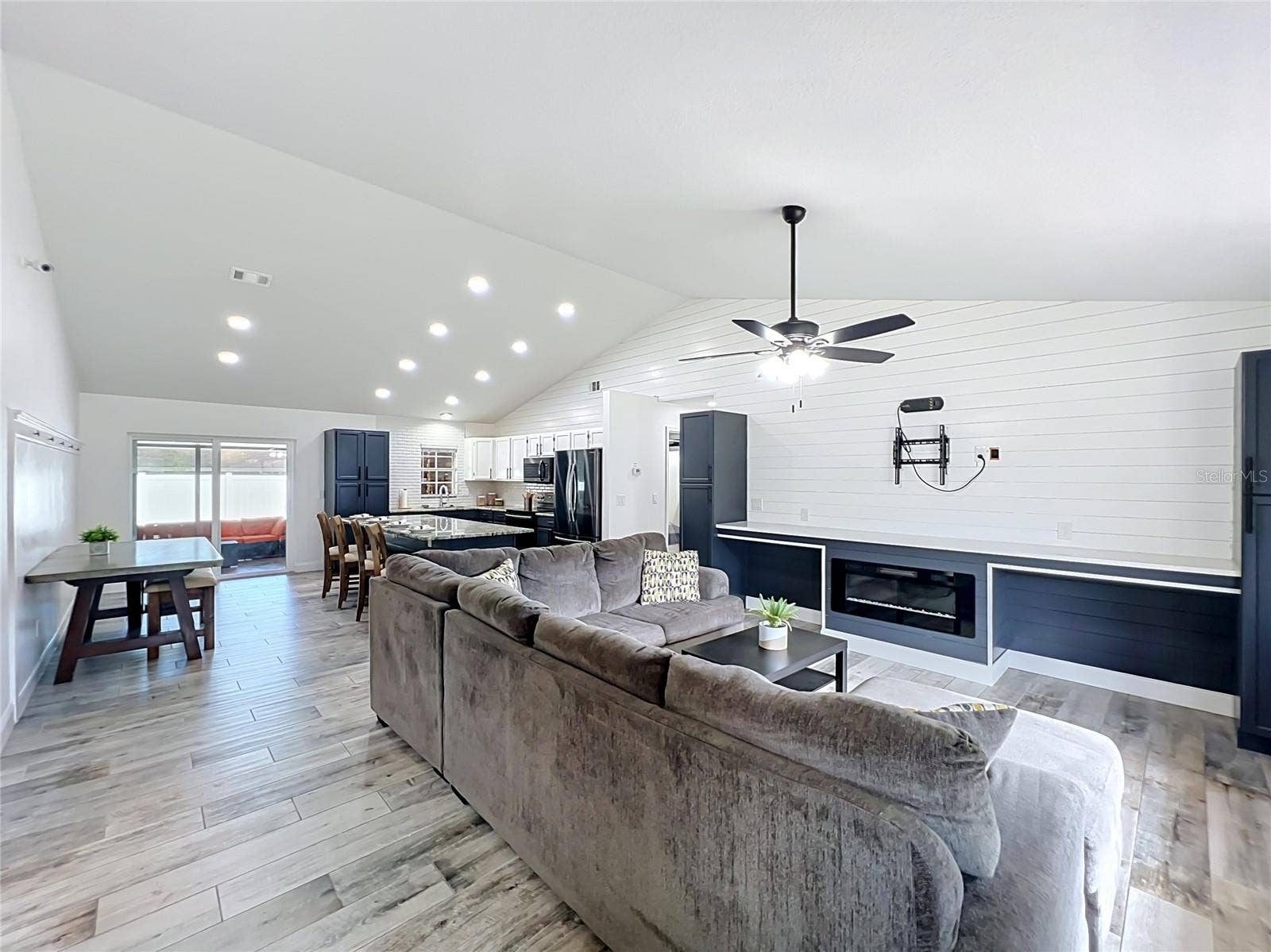 9913 JANETTE LN, Clermont, FL 34711 9913 JANETTE LN, Clermont, FL 34711