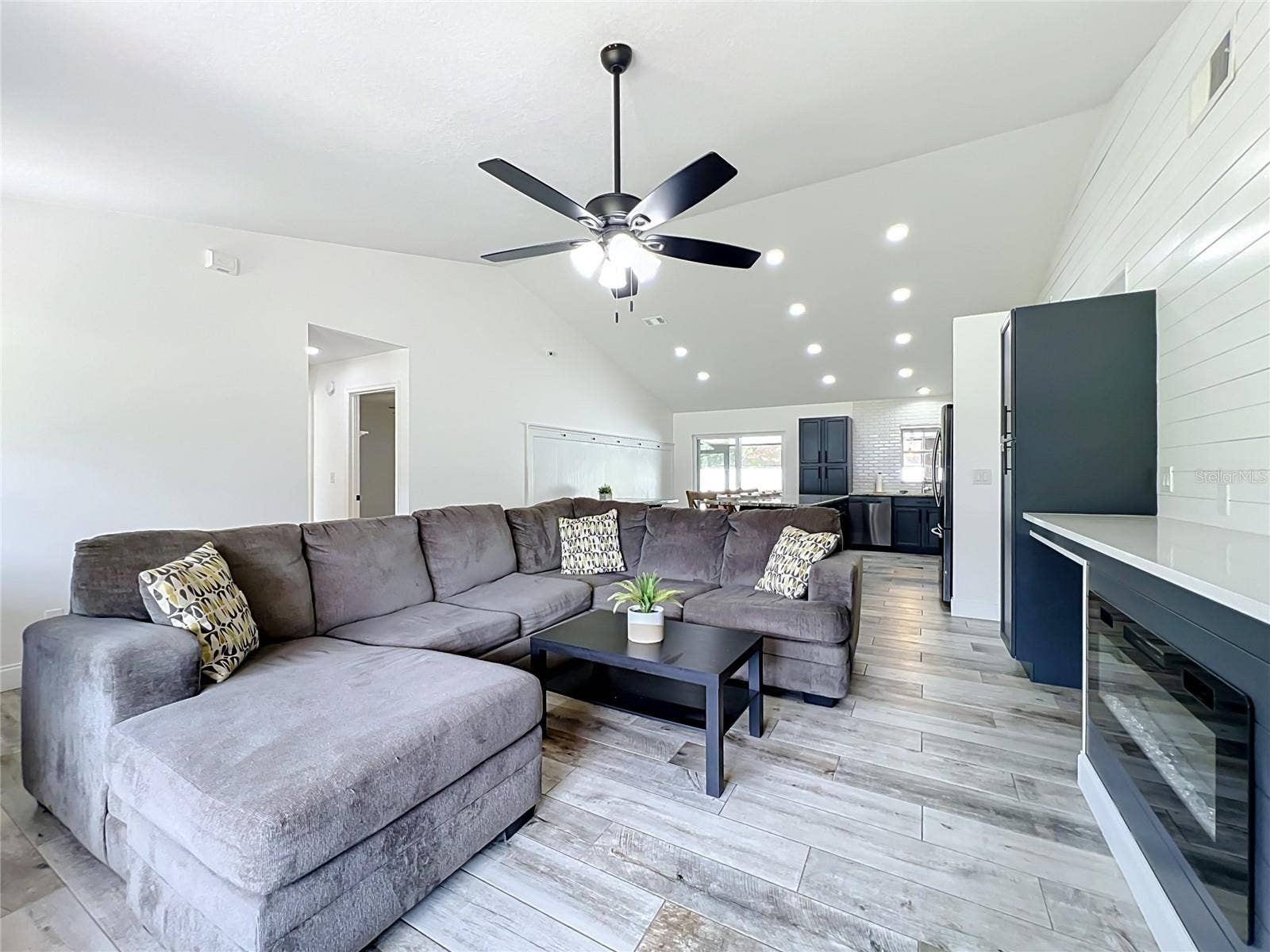 9913 JANETTE LN, Clermont, FL 34711 9913 JANETTE LN, Clermont, FL 34711