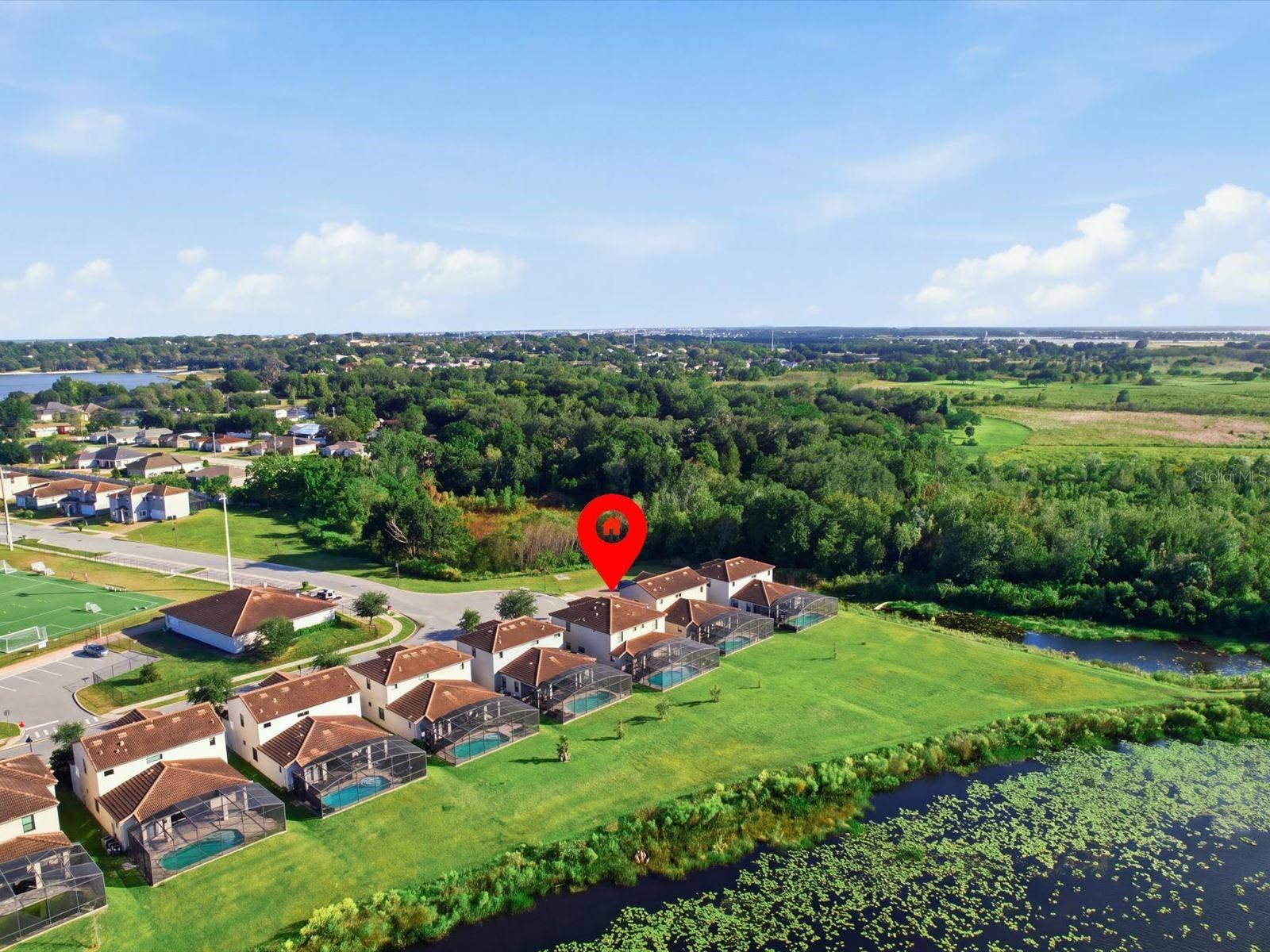 Aerial view of 211 Macaulay's Cove