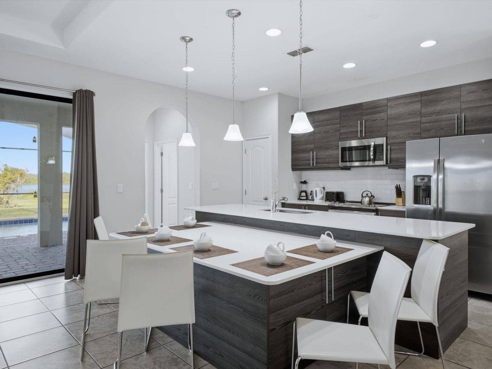 Modern kitchen